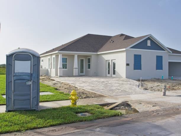 Portable Toilet Options We Offer in Pawnee, IL